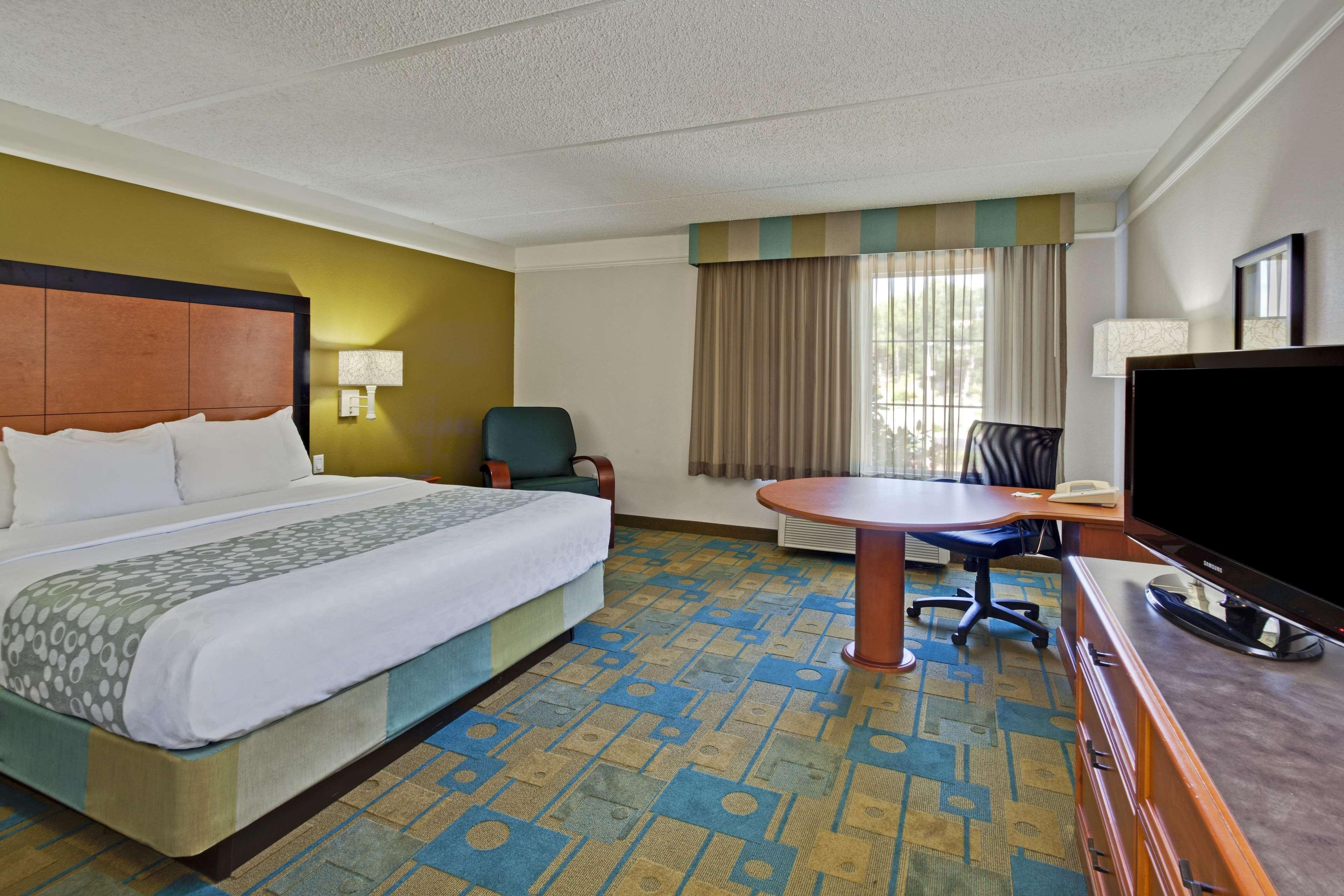 La Quinta By Wyndham Orlando I Drive/Conv Center Hotel Williamsburg Bagian luar foto