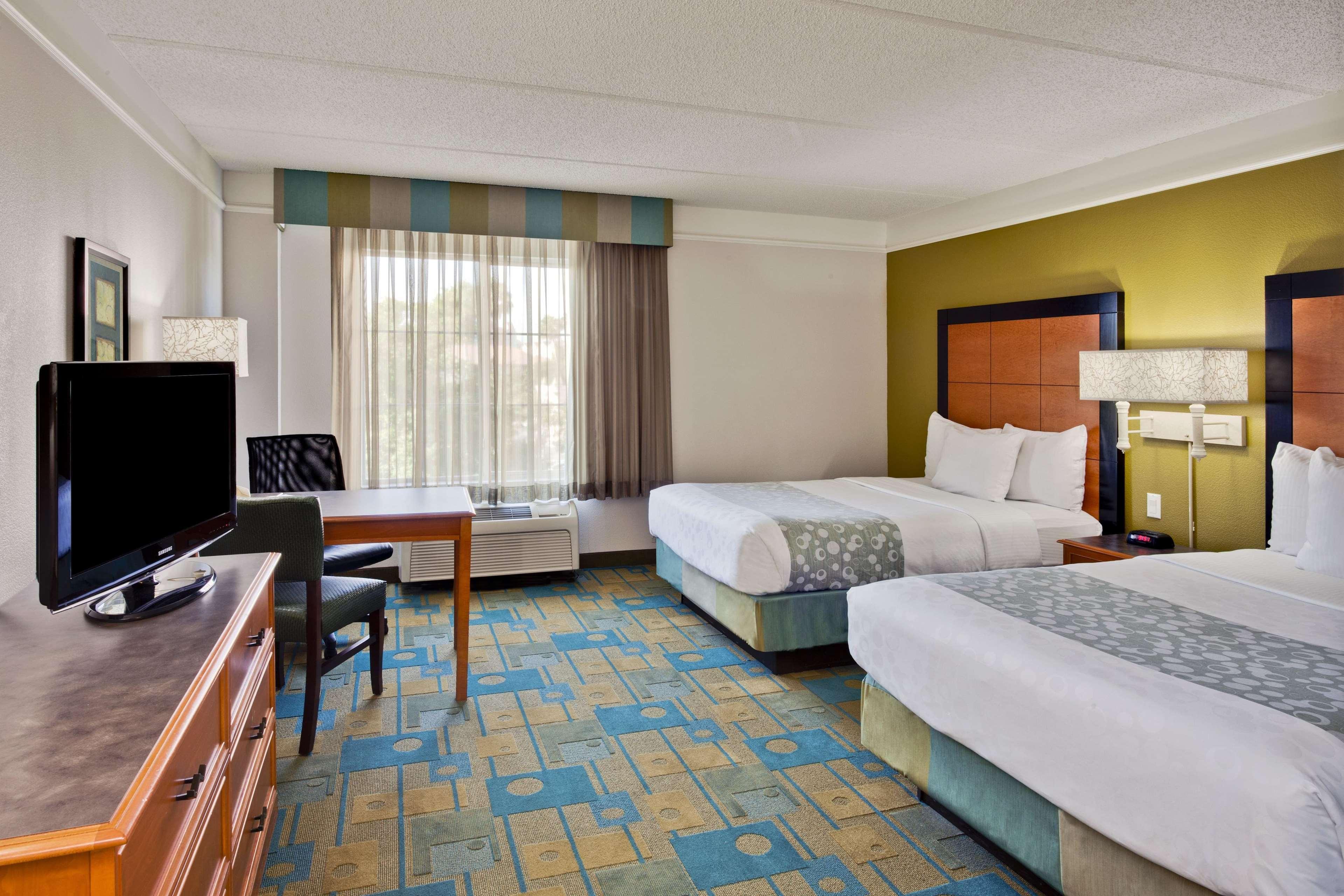 La Quinta By Wyndham Orlando I Drive/Conv Center Hotel Williamsburg Bagian luar foto