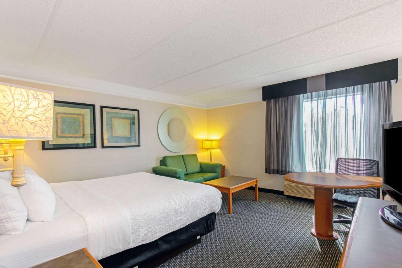 La Quinta By Wyndham Orlando I Drive/Conv Center Hotel Williamsburg Bagian luar foto